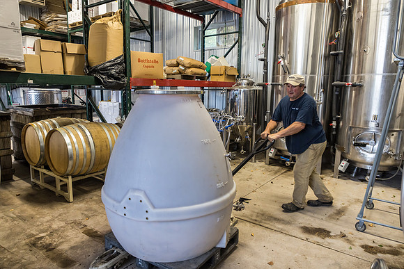 CollocaEstateWinery-01