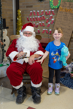 Santa2024-onePhoto-187