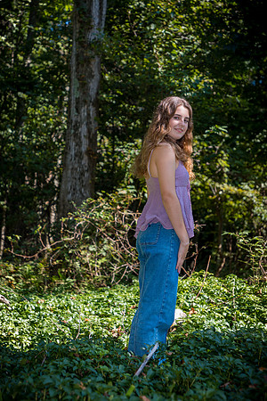 250924-Celia-ClassOf2025-onePhoto-12