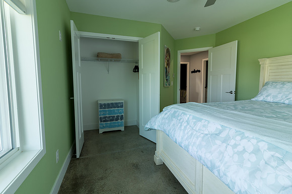 Fey-14915WestBayRd-060725-onePhoto-02