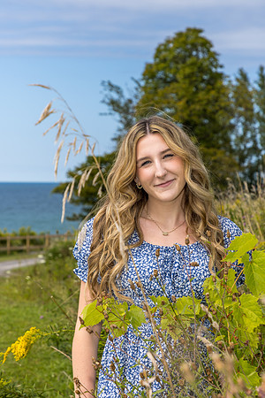 082924-Madison-ClassOf2025-onePhoto-01
