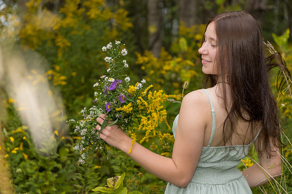 091824-Emily-ClassOf2025-onePhoto-17