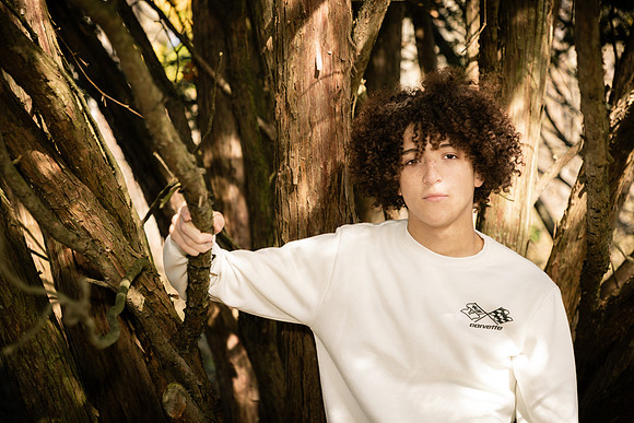 110924-Izaiah-ClassOf2025-onePhoto-14