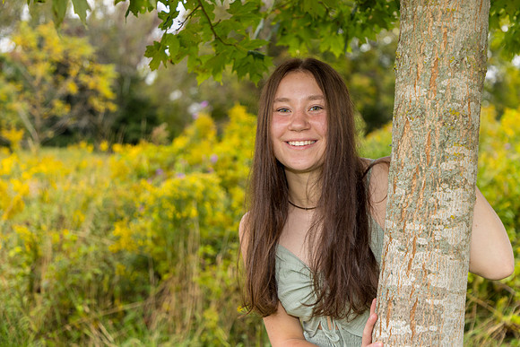 091824-Emily-ClassOf2025-onePhoto-13