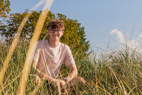 091624-Liam-ClassOf2025-onePhoto-03