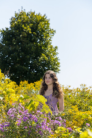 250924-Celia-ClassOf2025-onePhoto-08