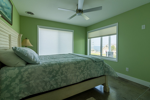 Fey-14915WestBayRd-060725-onePhoto-01