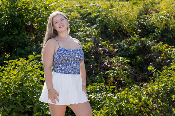 082724-Amanda-ClassOf2025-onePhoto-11